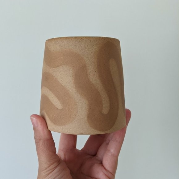 STUDIO SONTOSIS New Tan Squiggle Short Cup - Picture 4 of 8
